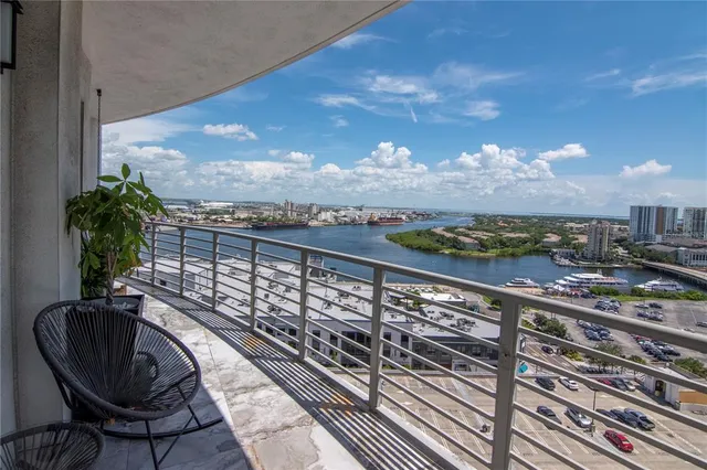 $1,595,000 | 1209 East Cumberland Avenue, Unit 1701, Tampa, FL 33602