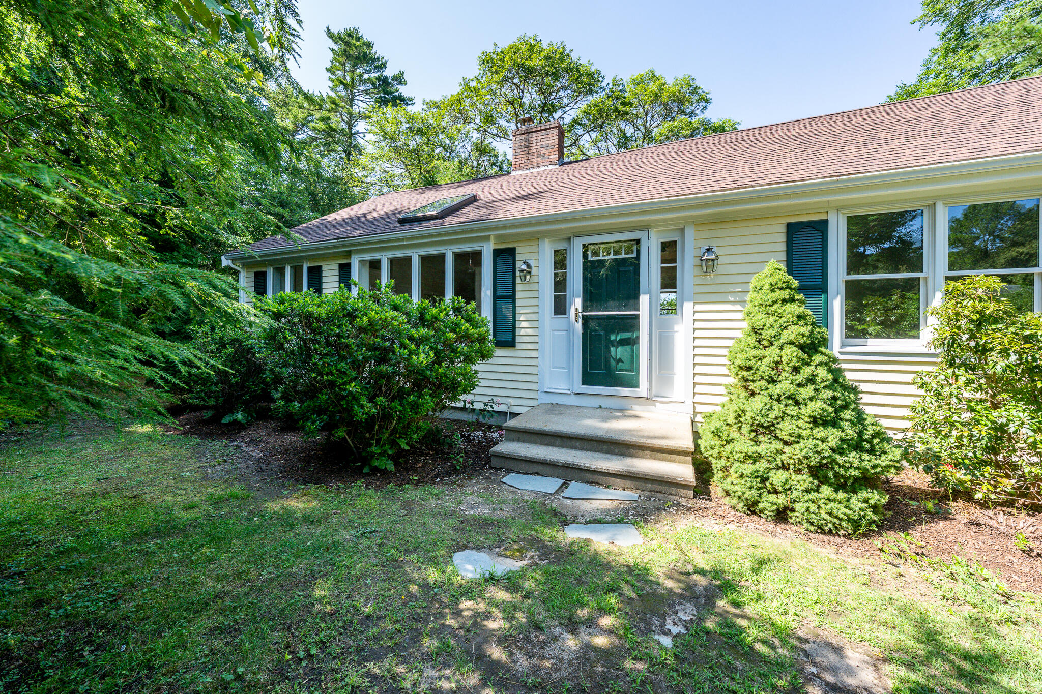100 Farmersville Road Sandwich, MA 02563 - Photo 1 of 35 front1