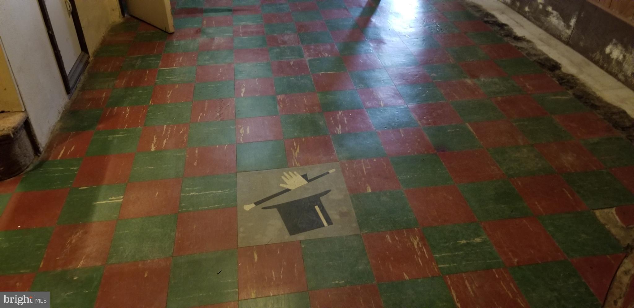 4039 Vernon Road Drexel Hill, PA 19026 - Photo 14 of 39