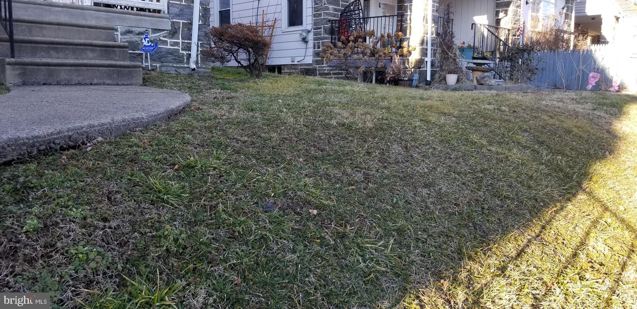 4039 Vernon Road Drexel Hill, PA 19026 - Photo 3 of 39