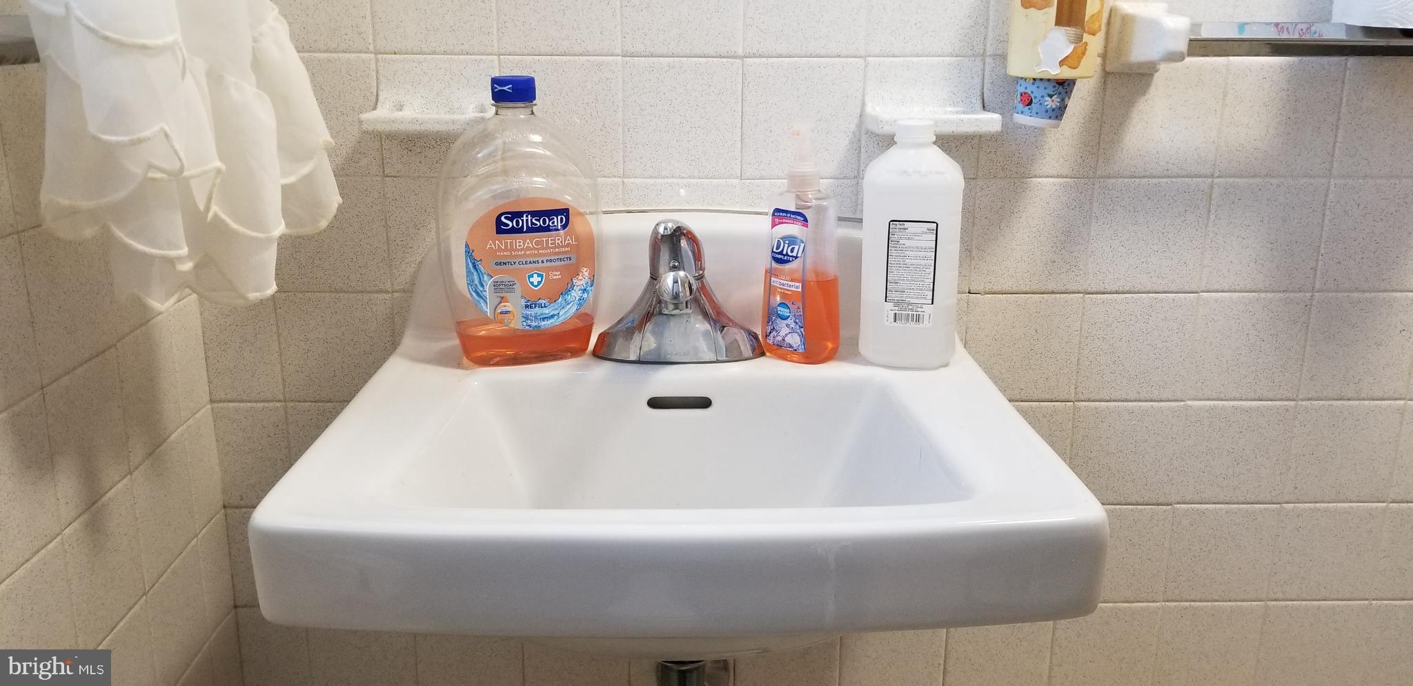 4039 Vernon Road Drexel Hill, PA 19026 - Photo 31 of 39