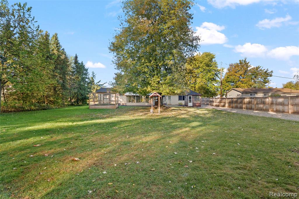17655 Lohr Road Belleville, MI 48111 - Photo 22 of 57 Gallery Image 22