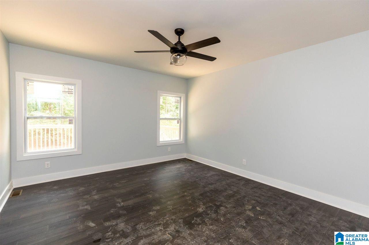 205 Pride Circle Pelham, AL 35124 - Photo 7 of 36