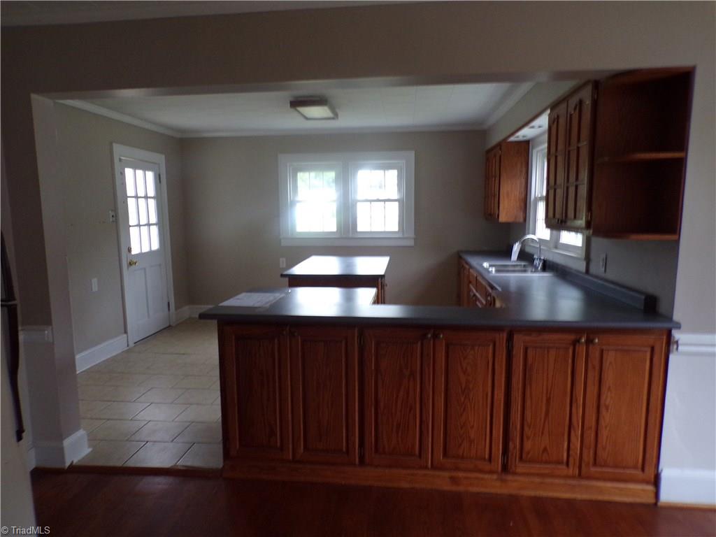 503 Providence Road Graham, NC 27253 - Photo 11 of 19 Gallery Image 11