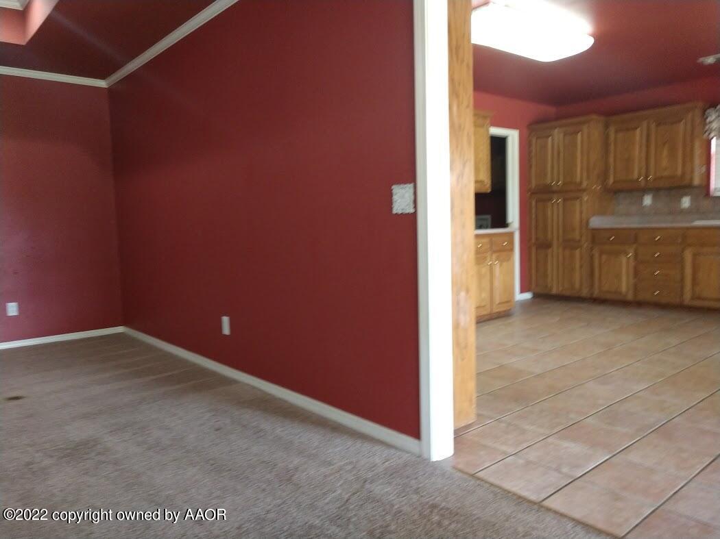 8115 Indian Trail Amarillo, TX 79110 - Photo 13 of 24 8115 l