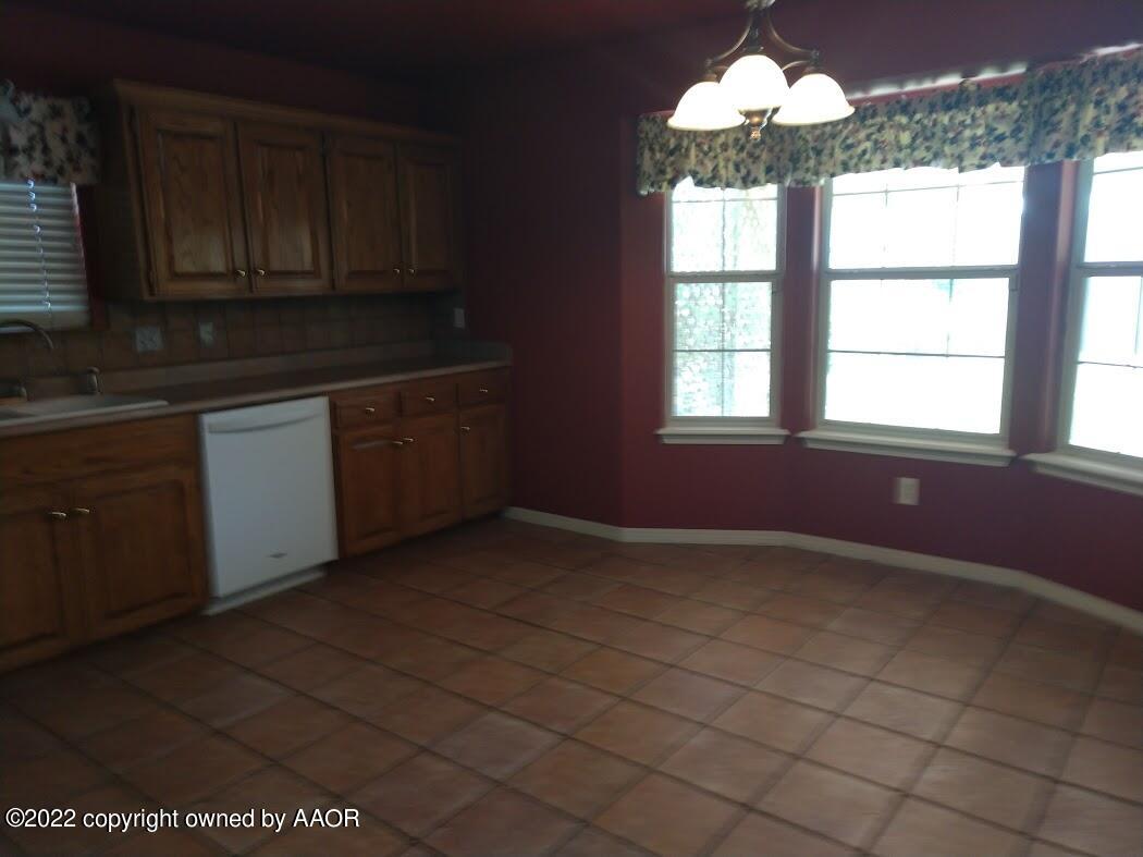 8115 Indian Trail Amarillo, TX 79110 - Photo 19 of 24 8115 r