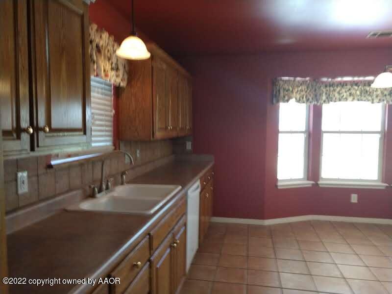 8115 Indian Trail Amarillo, TX 79110 - Photo 20 of 24 8115 s