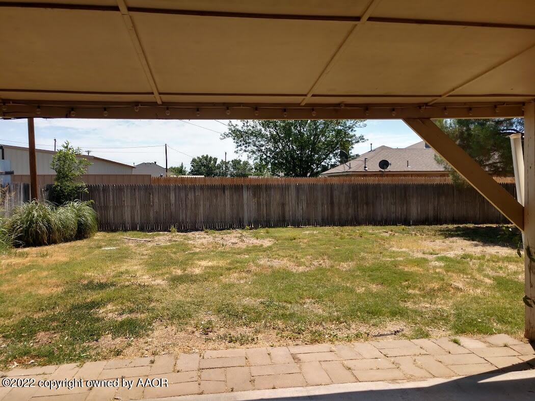 8115 Indian Trail Amarillo, TX 79110 - Photo 23 of 24 8115 v