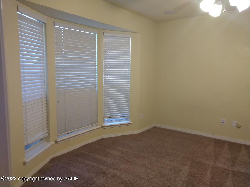 8115 Indian Trail Amarillo, TX 79110 - Photo 9 of 24 8115 h