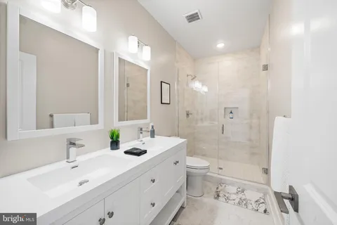 $800,000 | 1102 North 2nd Street, Unit C, Philadelphia, PA 19123