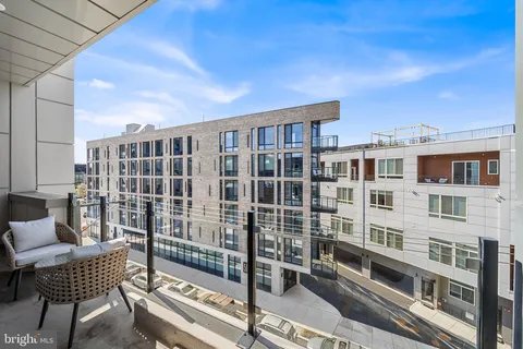 $800,000 | 1102 North 2nd Street, Unit C, Philadelphia, PA 19123