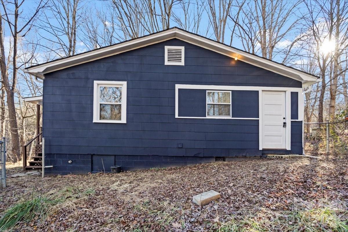 2217 Old Shelby Road Hickory, NC 28602 - Photo 20 of 20 a view of a backyard of a house