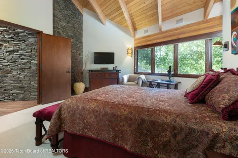 $17,500,000 | 3125 Tucker Ranch Road, Wilson, WY 83014