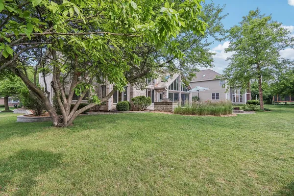 $774,900 | 641 Mason Lane, Lake In The Hills, IL 60156