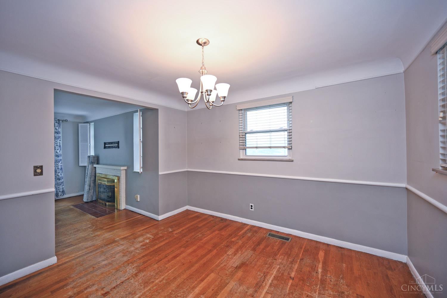 4176 Kugler Mill Road Cincinnati, OH 45236 - Photo 15 of 38