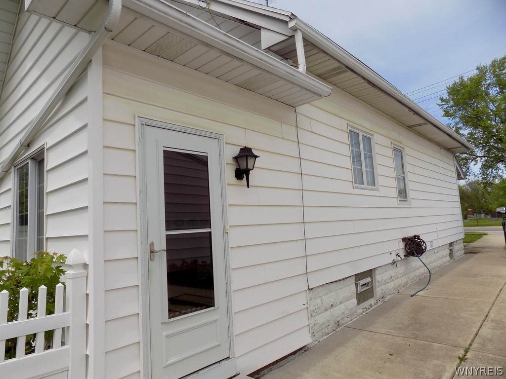 161 Brighton Road Tonawanda, NY 14150 - Photo 25 of 40