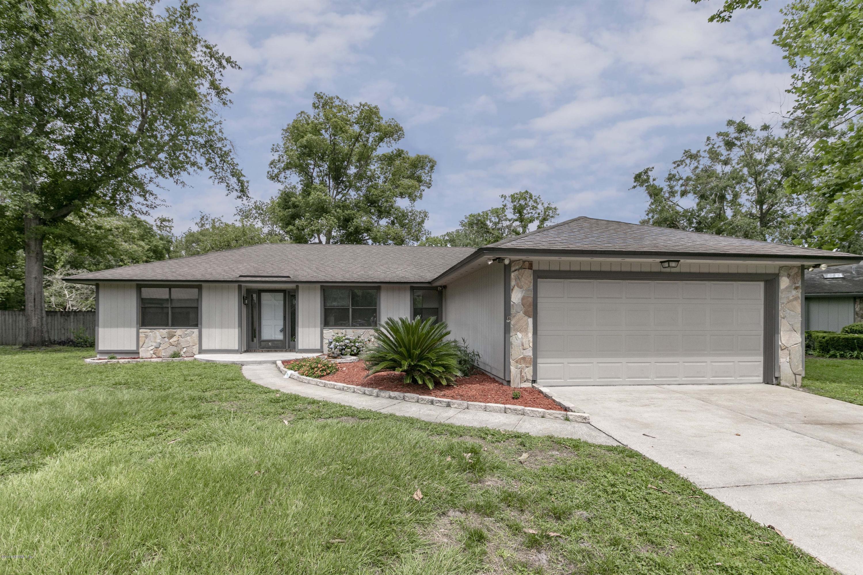 8143 Crosswind Road Jacksonville, FL 32244 - Photo 1 of 20 001_Exterior Front