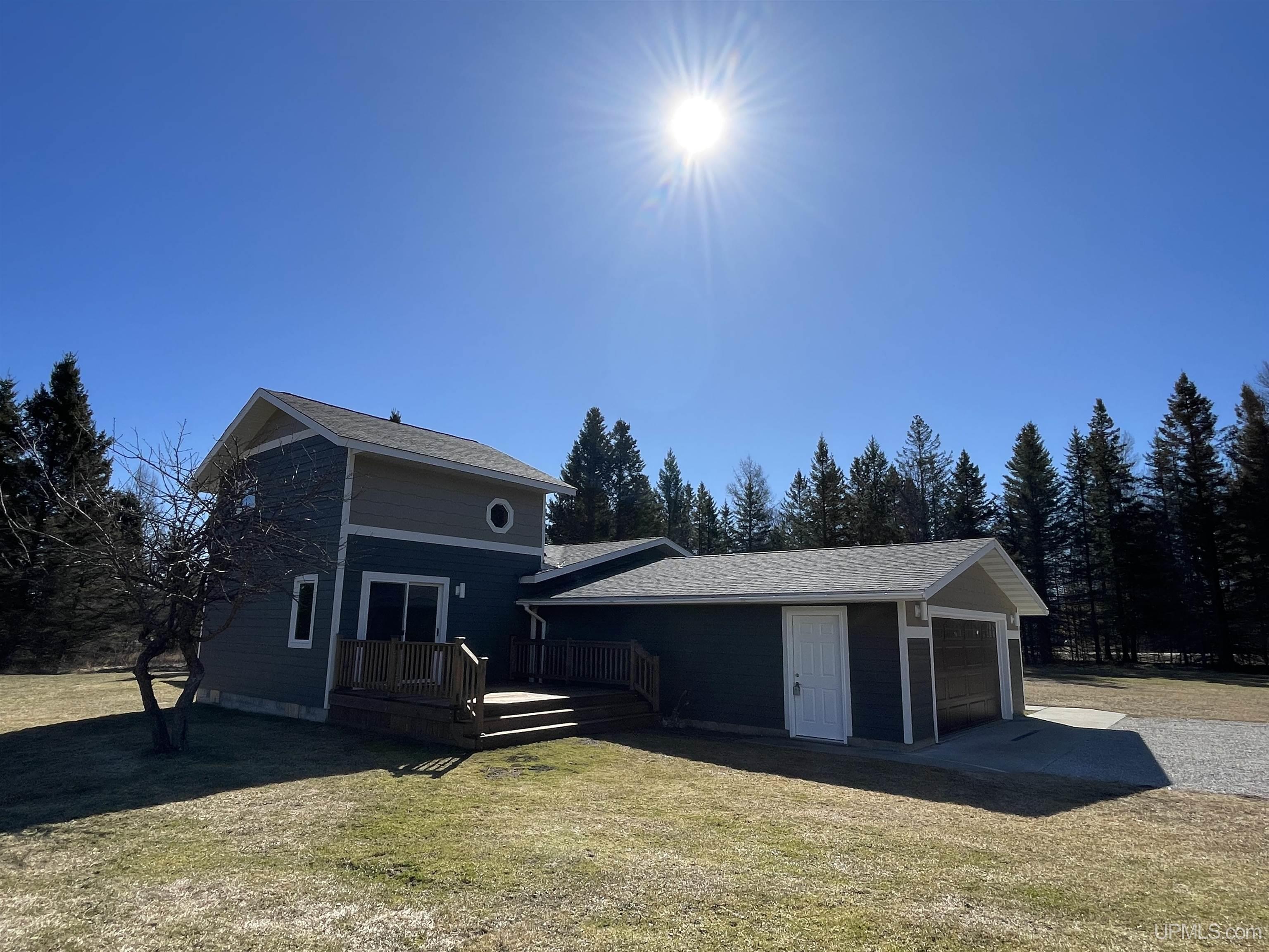 2724 Jackson Road Gulliver, MI 49840 - Photo 43 of 47