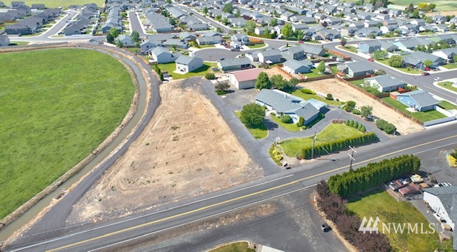8970 Postma Road Moxee, WA 98936 - Photo 10 of 31 an aerial view of a house