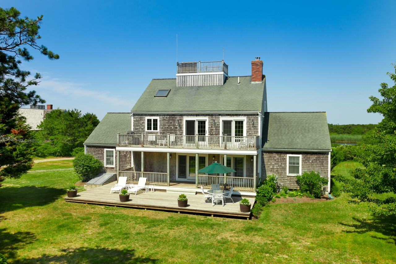 130 Miacomet Road Nantucket, MA 02554 - Photo 8 of 24 Gallery Image 8