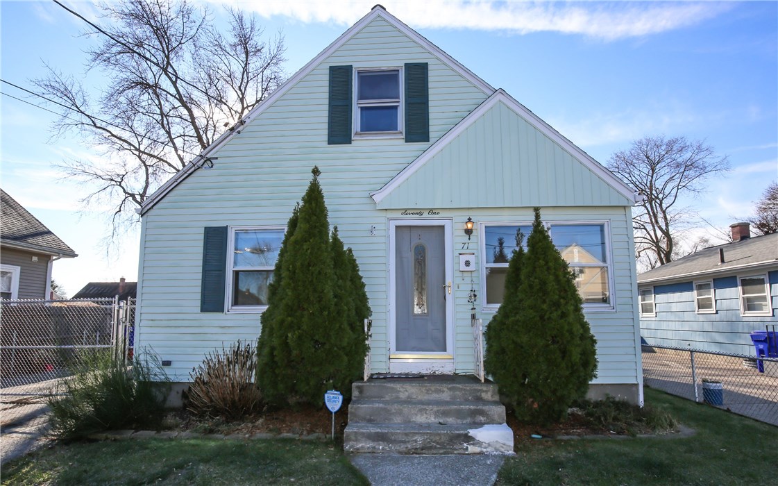 71 Ferris Street Pawtucket, RI 02861 - Photo 1 of 7 Gallery Image 1