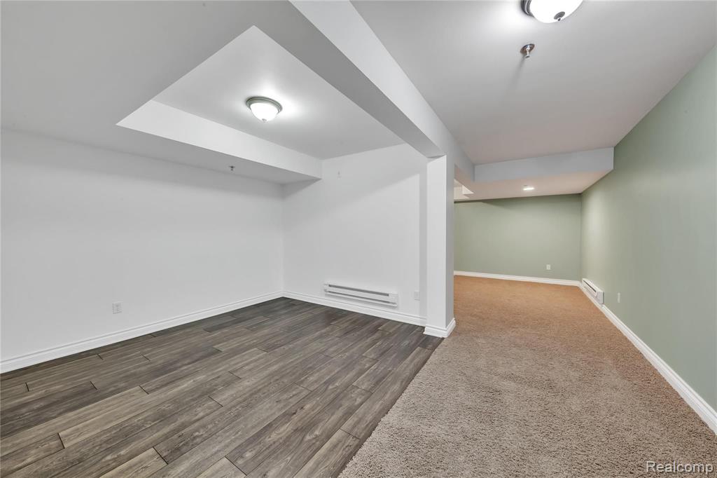 45562 South Stonewood Road, Unit 165 Canton, MI 48187 - Photo 25 of 30