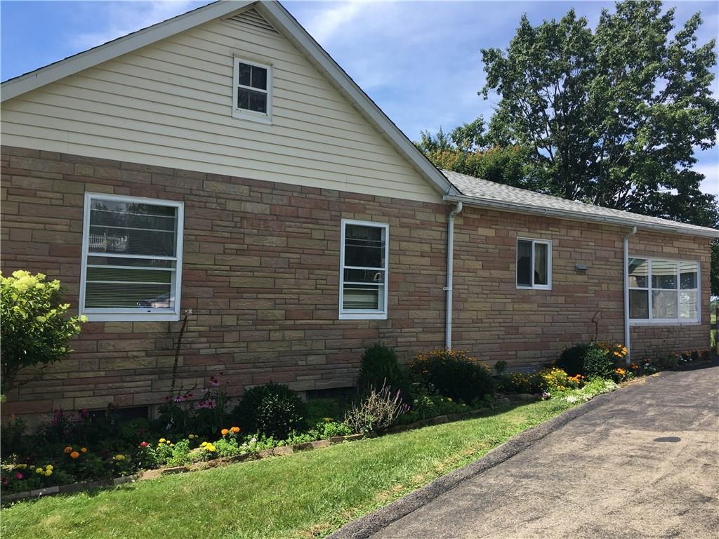 4446 Ellwood Road New Castle, PA 16101 - Photo 4 of 20 Gallery Image 4