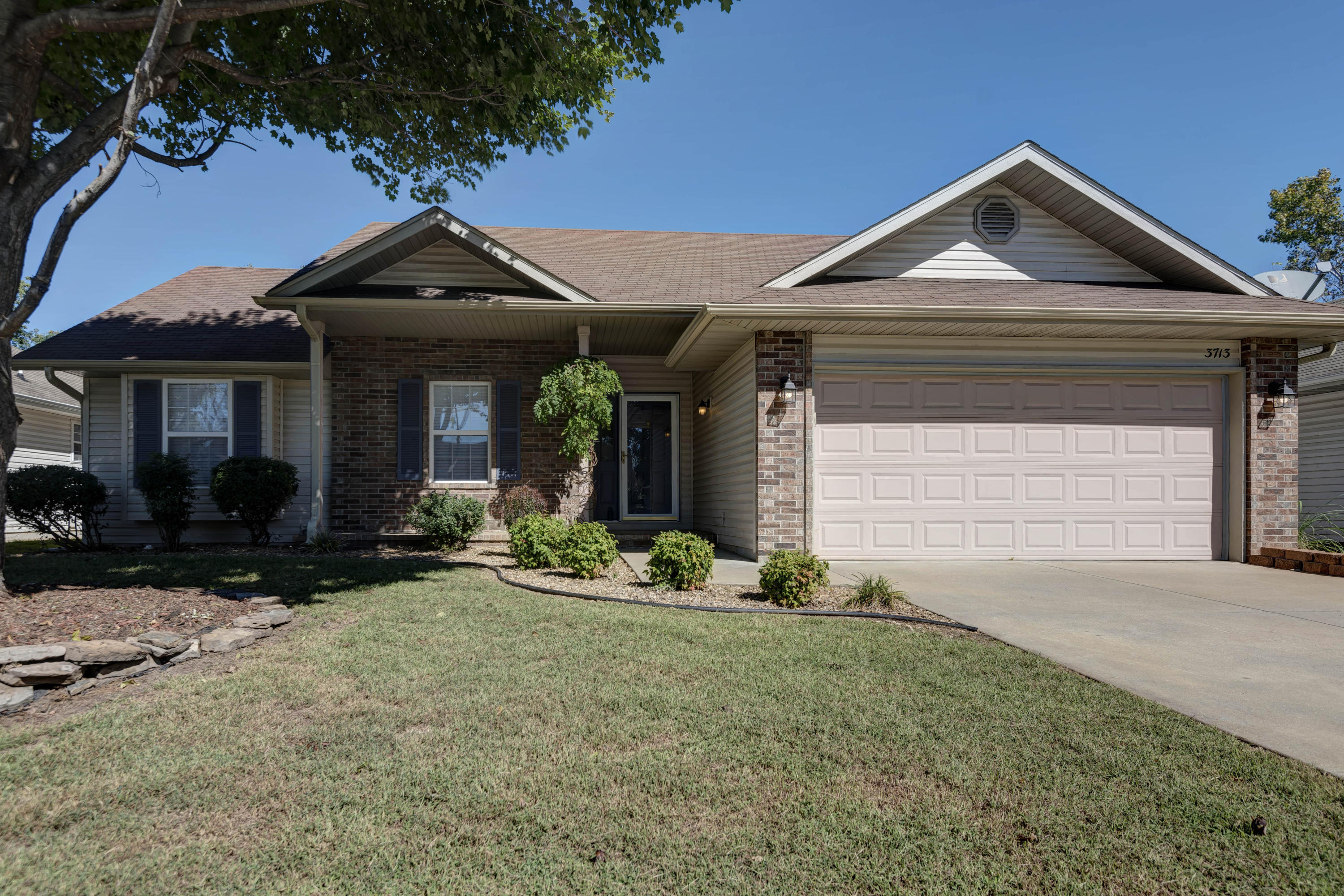 3713 West Kay Pointe Boulevard Springfield, MO 65802 - Photo 1 of 1 Kay Pointe (1)