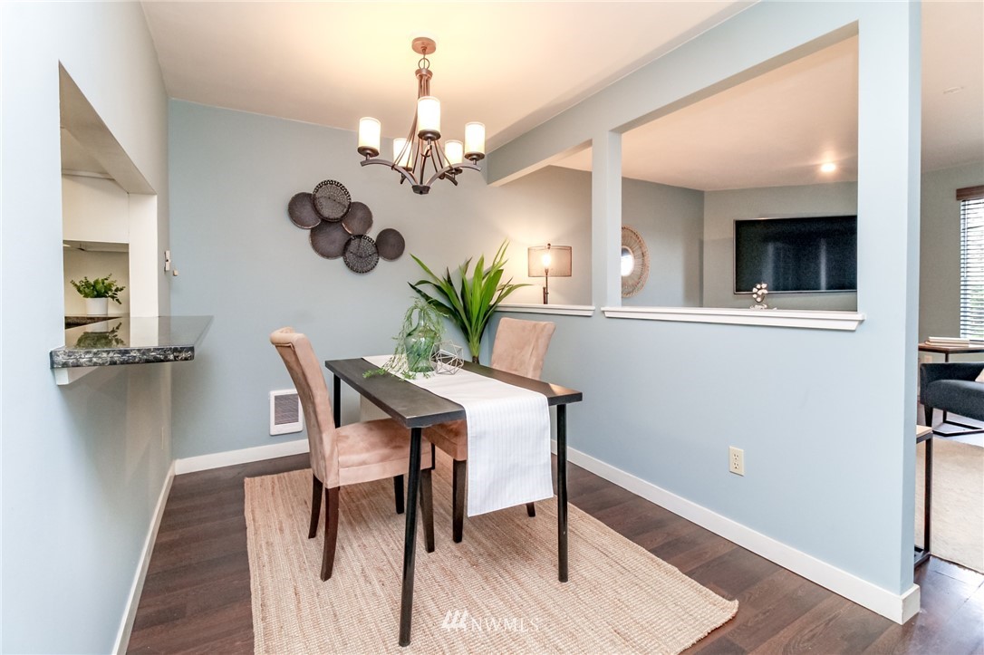 2507 Northeast 4th Street, Unit 317 Renton, WA 98056 - Photo 6 of 16