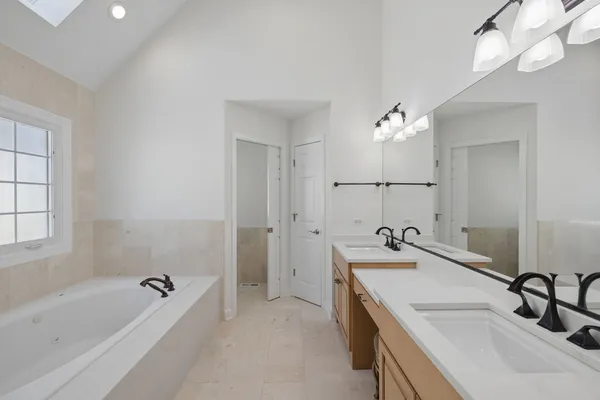 a view of a walk in closet