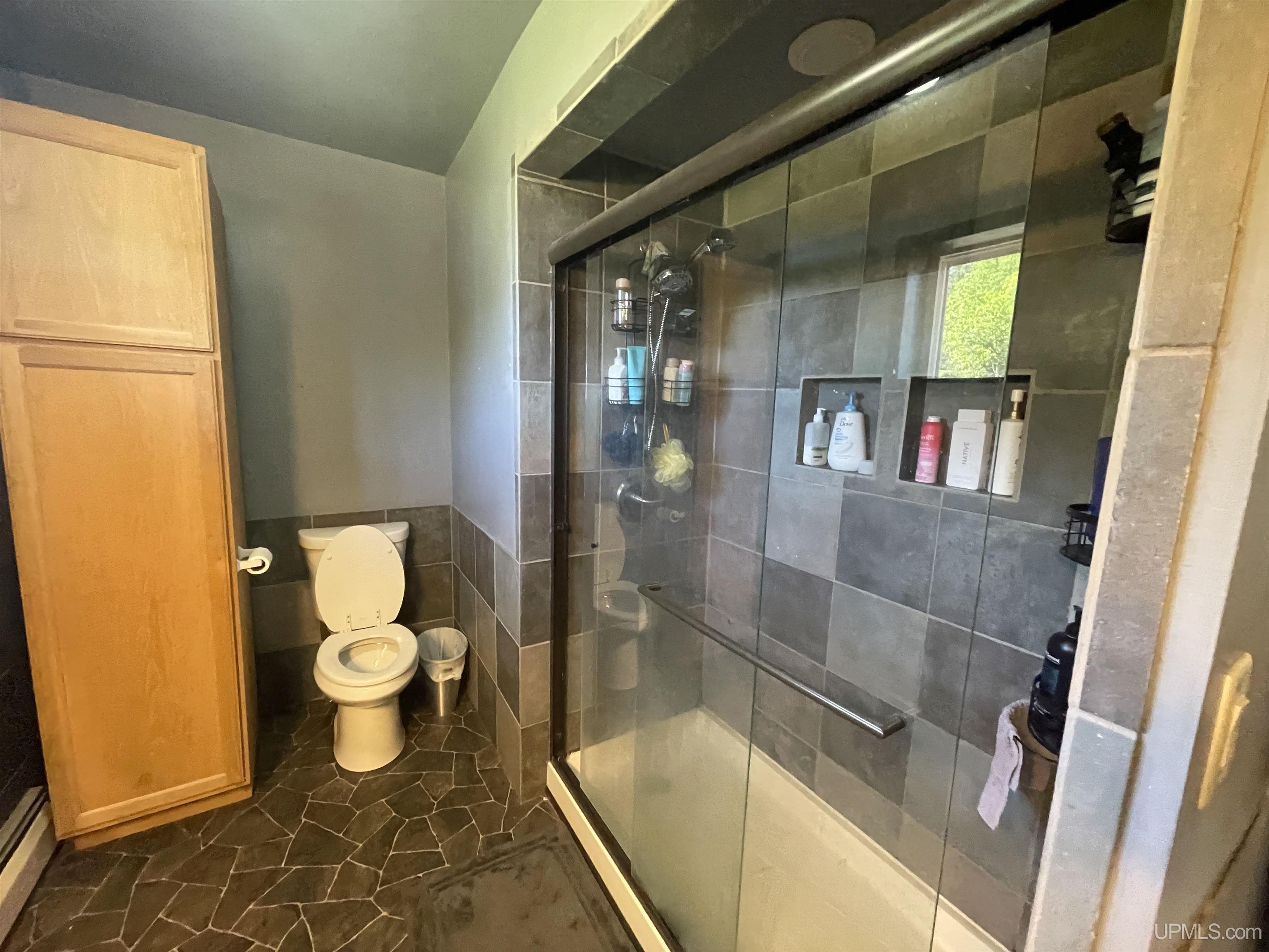 1025 Bayshore Road, Unit 2 L'Anse, MI 49946 - Photo 16 of 24