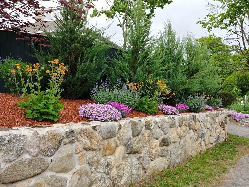 78 Springs Road Bedford, MA 01730 - Photo 25 of 29 Gallery Image 25