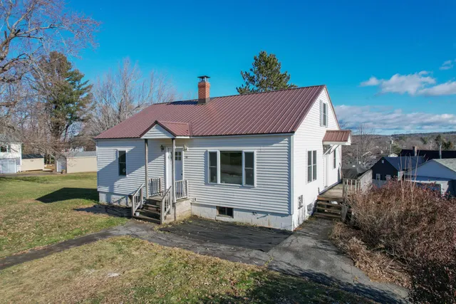 $265,000 | 36 Ireland Avenue, Corinna, ME 04928