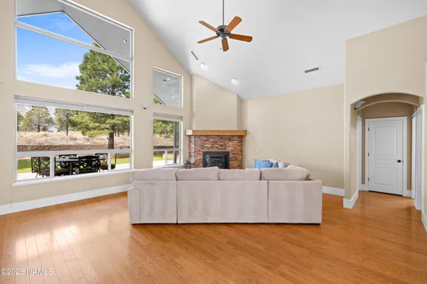 $1,099,000 | 5340 Horseshoe Way, Flagstaff, AZ 86004