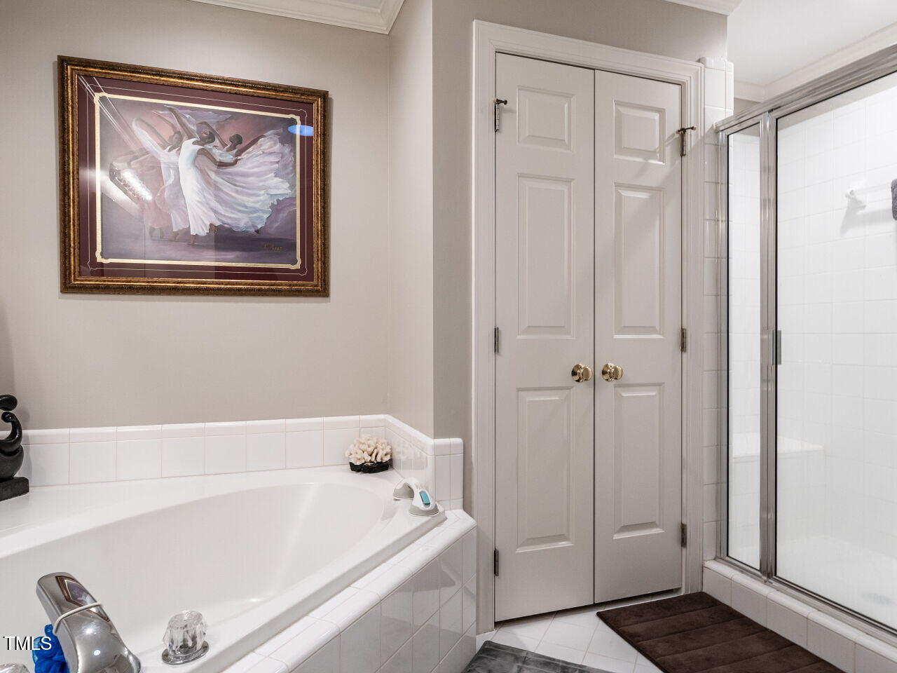 4203 Norman Ridge Lane Raleigh, NC 27613 - Photo 12 of 15 021-1280x960-bathroom