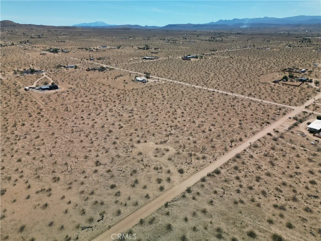 59775 Bearing Tree Landers, CA 92285 - Photo 13 of 16