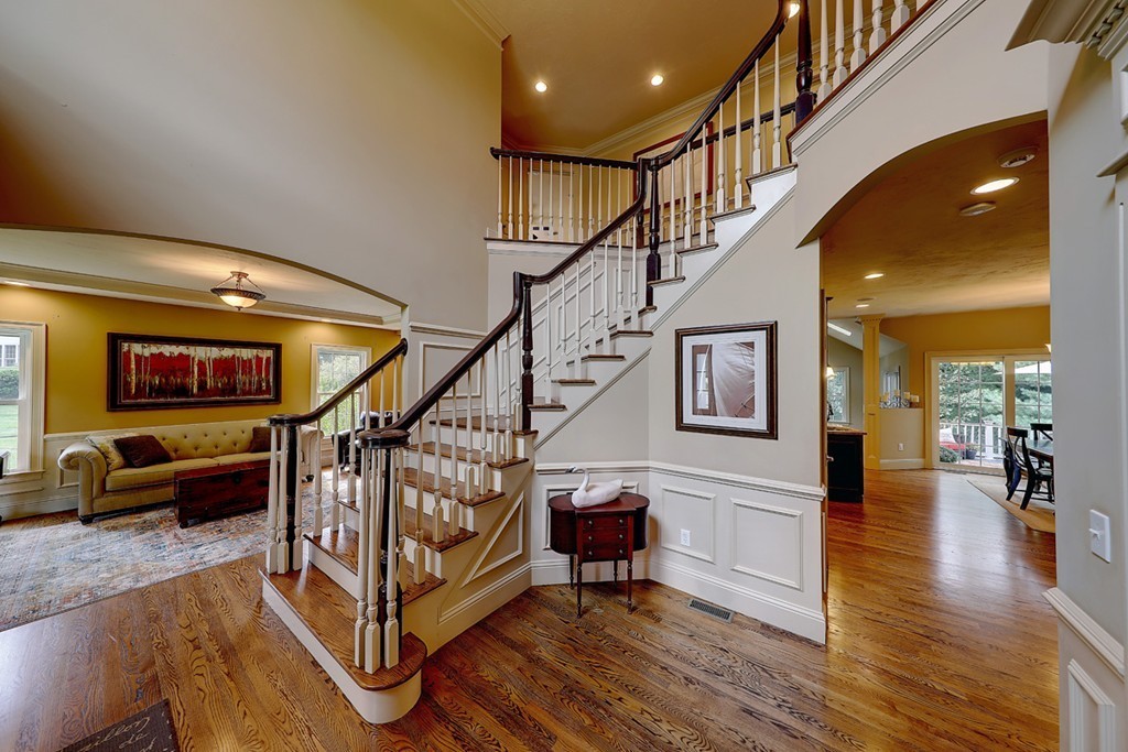 5 Dutchess Road Franklin, MA 02038 - Photo 4 of 30 Gallery Image 4