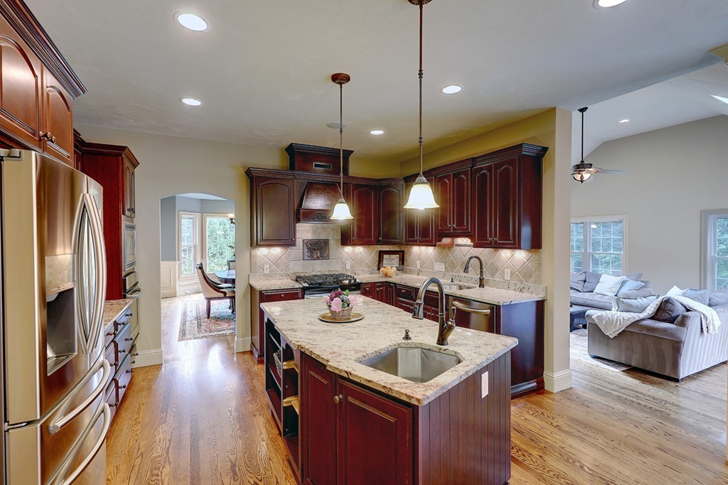 5 Dutchess Road Franklin, MA 02038 - Photo 10 of 30 Gallery Image 10