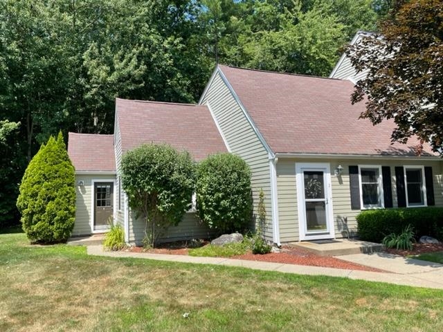 2 Chestnut Circle Merrimack, NH 03054 - Photo 1 of 35