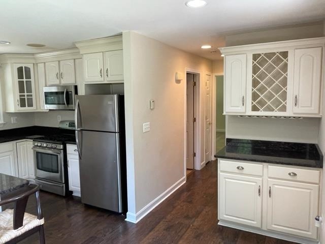 2 Chestnut Circle Merrimack, NH 03054 - Photo 13 of 35