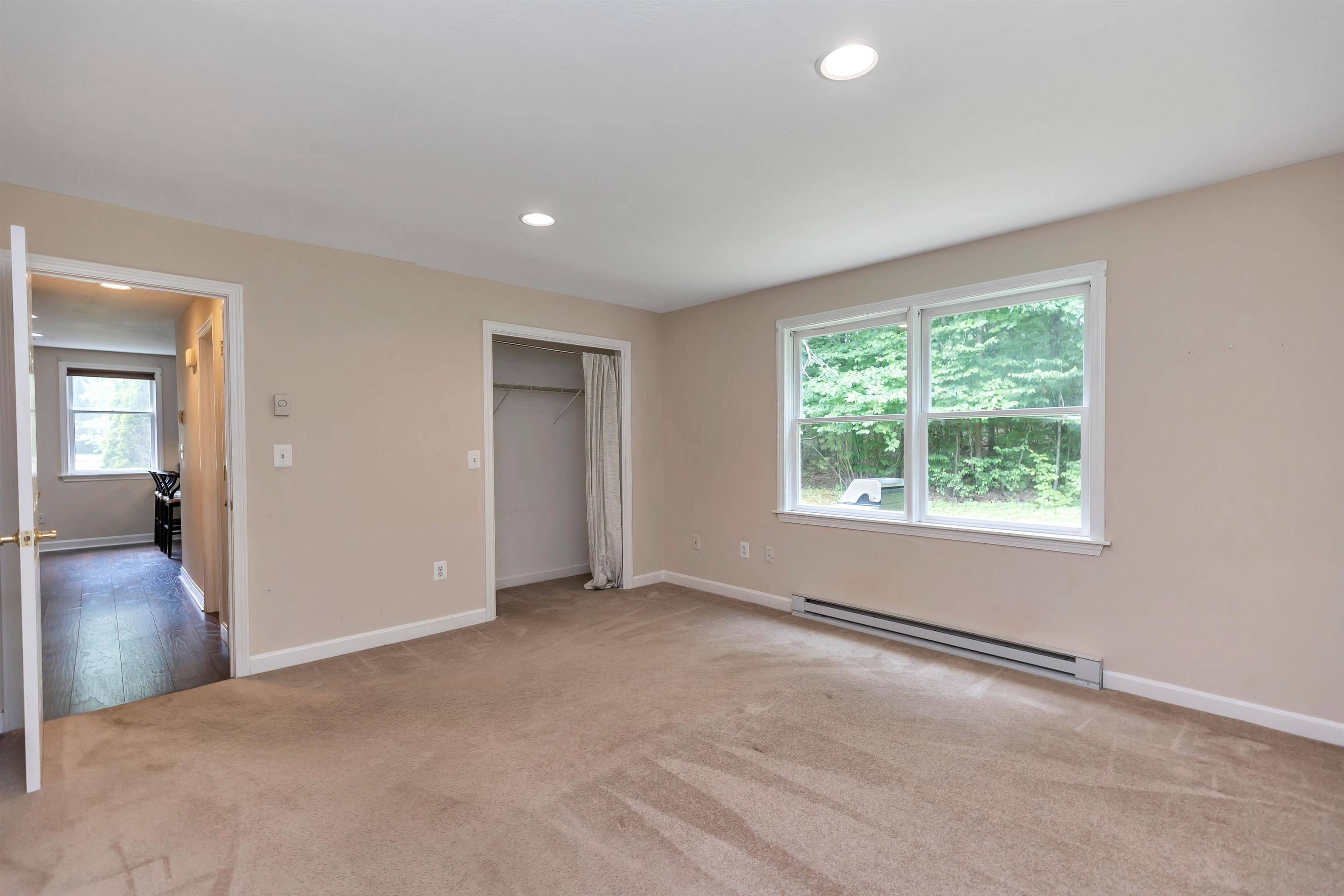 2 Chestnut Circle Merrimack, NH 03054 - Photo 16 of 35