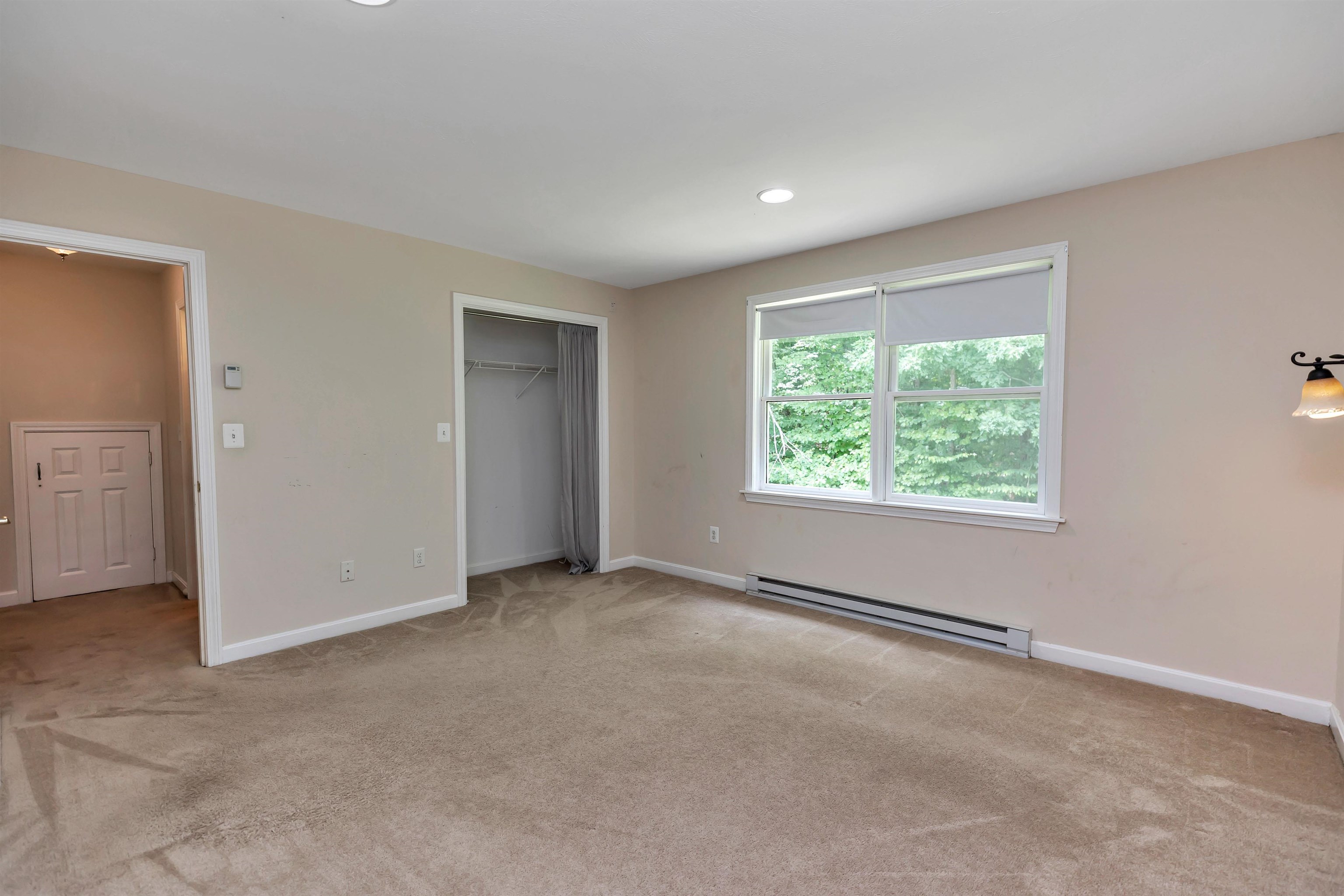 2 Chestnut Circle Merrimack, NH 03054 - Photo 23 of 35