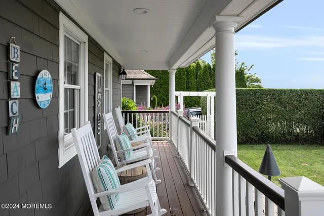 a table and chairs in the patio