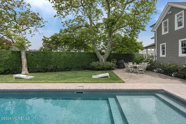 $6,000 | 208 Neptune Place, Sea Girt, NJ 08750