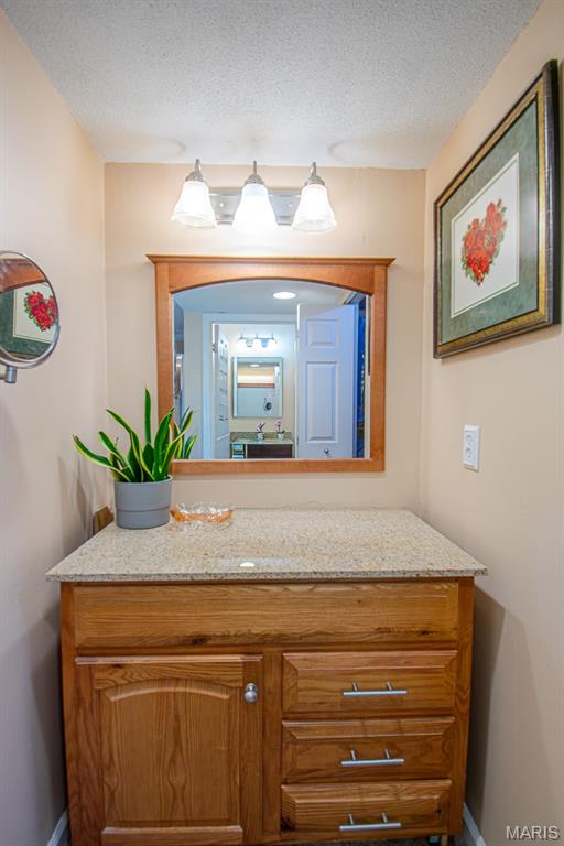 2025 Rurline Drive St. Louis, MO 63146 - Photo 46 of 92