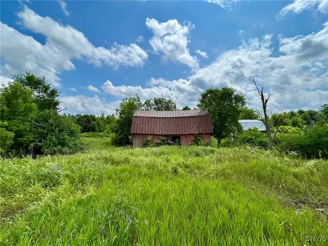 $169,999 | 370 Ward Road, Hammond, NY 13646