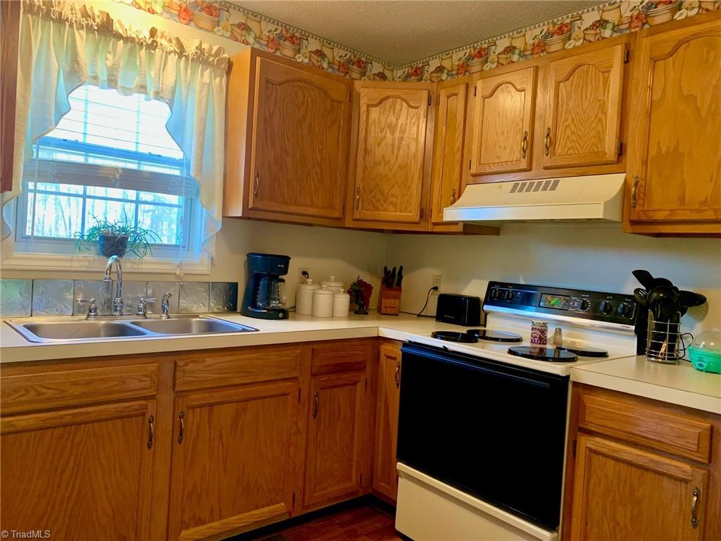 1195 Gray Road Lexington, NC 27292 - Photo 14 of 29 Gallery Image 14
