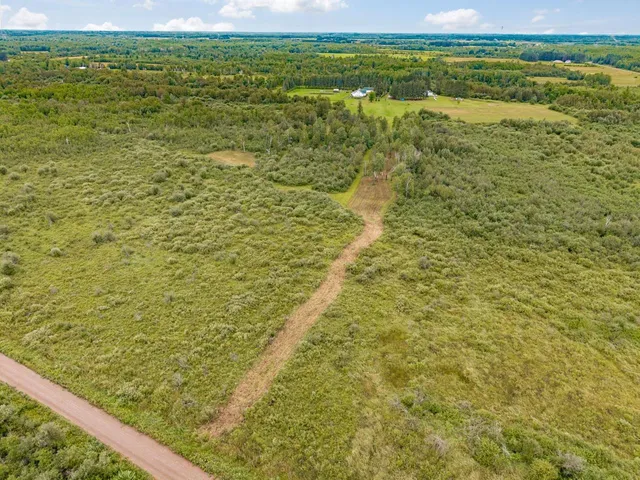 $695,000 | 3723 Birchwood Road, Kettle River, MN 55757