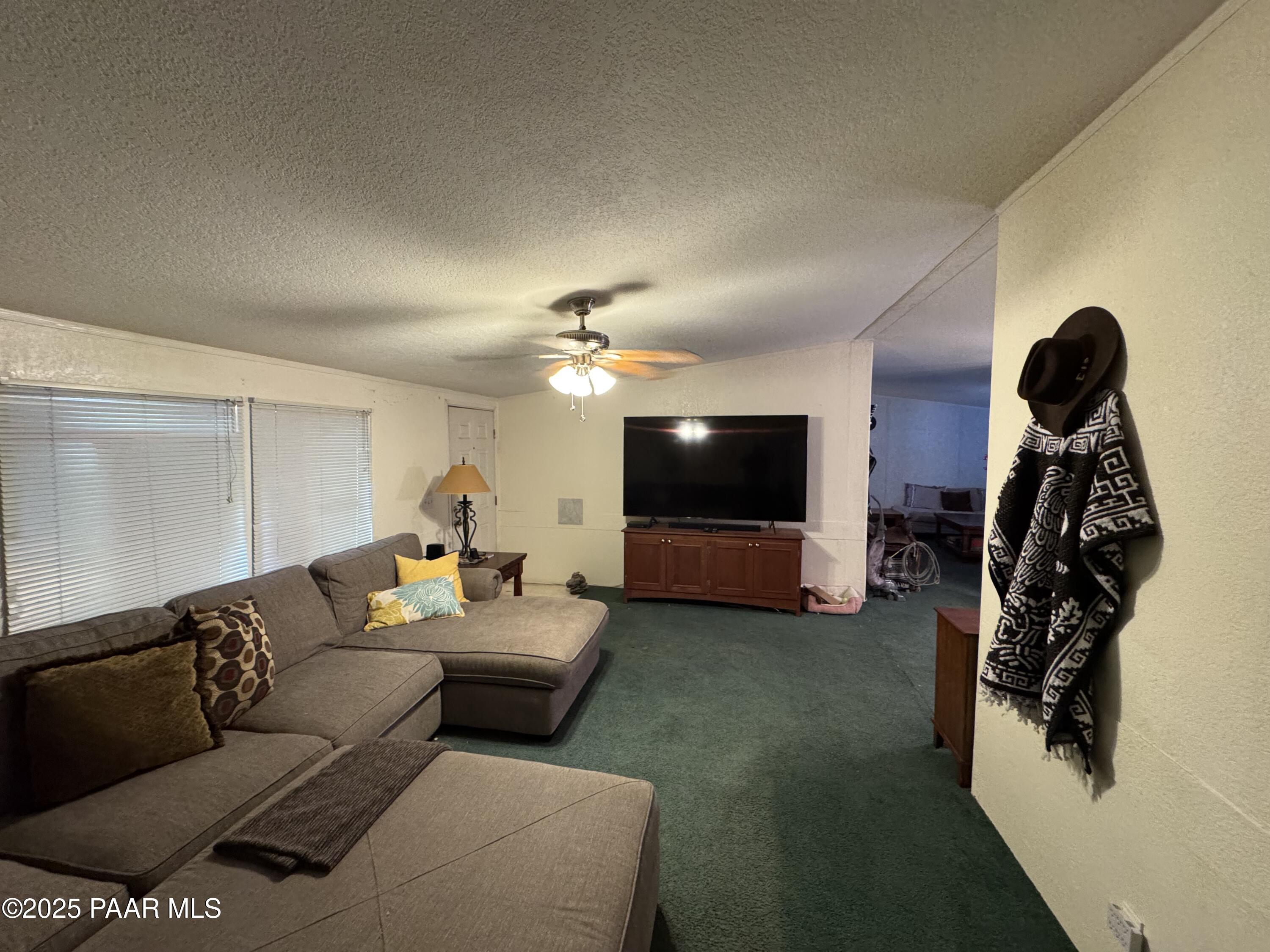 3411 Gerry Lane Williams, AZ 86046 - Photo 6 of 19 IMG_4553