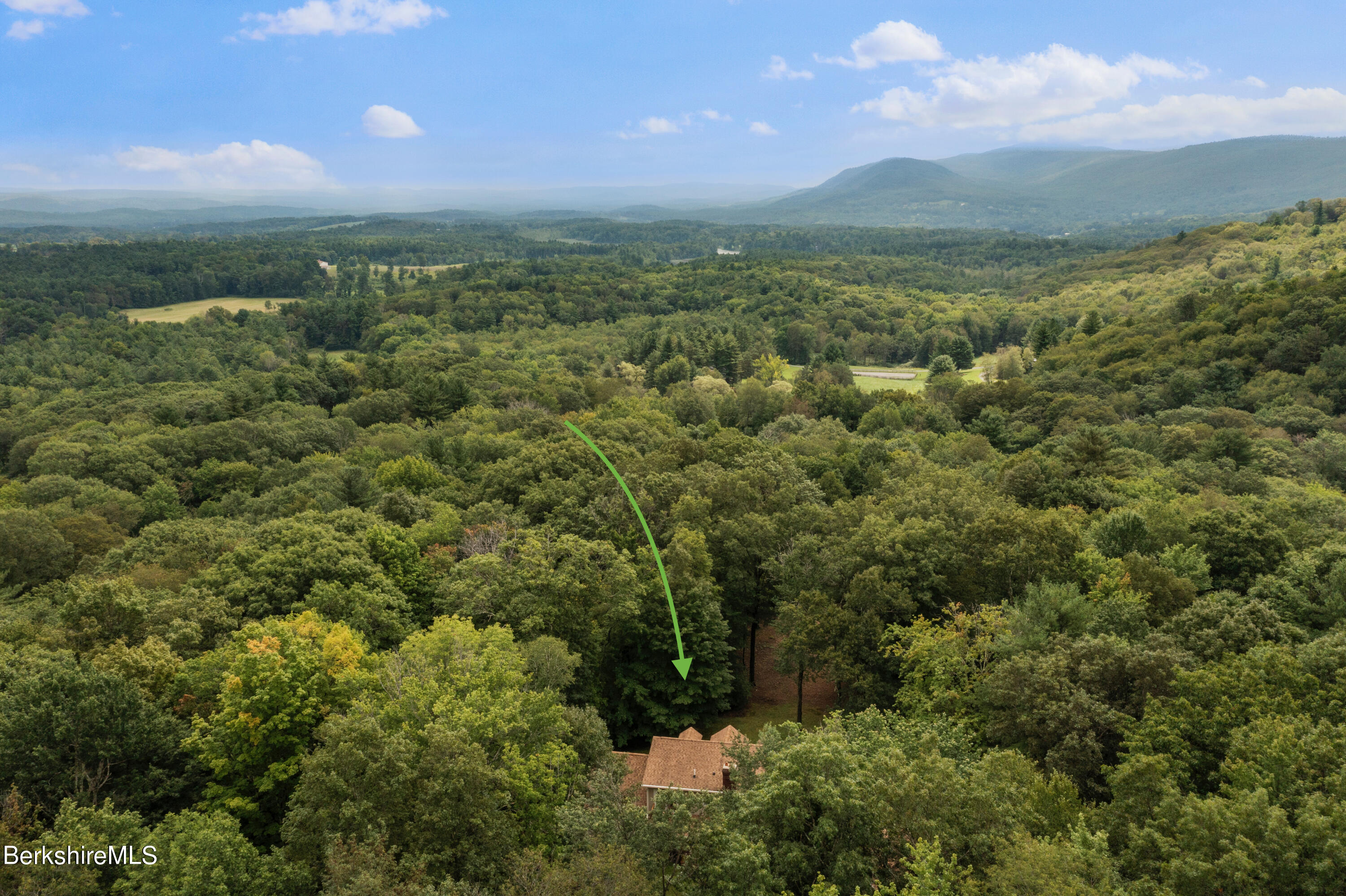 6 Oxbow Road Egremont, MA 01230 - Photo 5 of 42